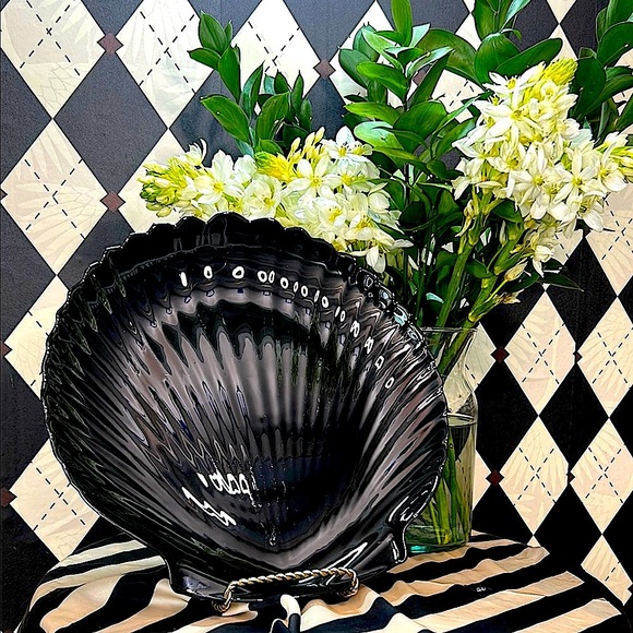 Vintage Arcoroc France Coquillage Black Glass Oyster-Shaped Serving Platter| 13” - Picture 3 of 10